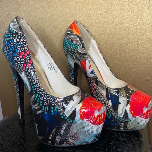 Colorful platform heels!! - Picture 3 of 3